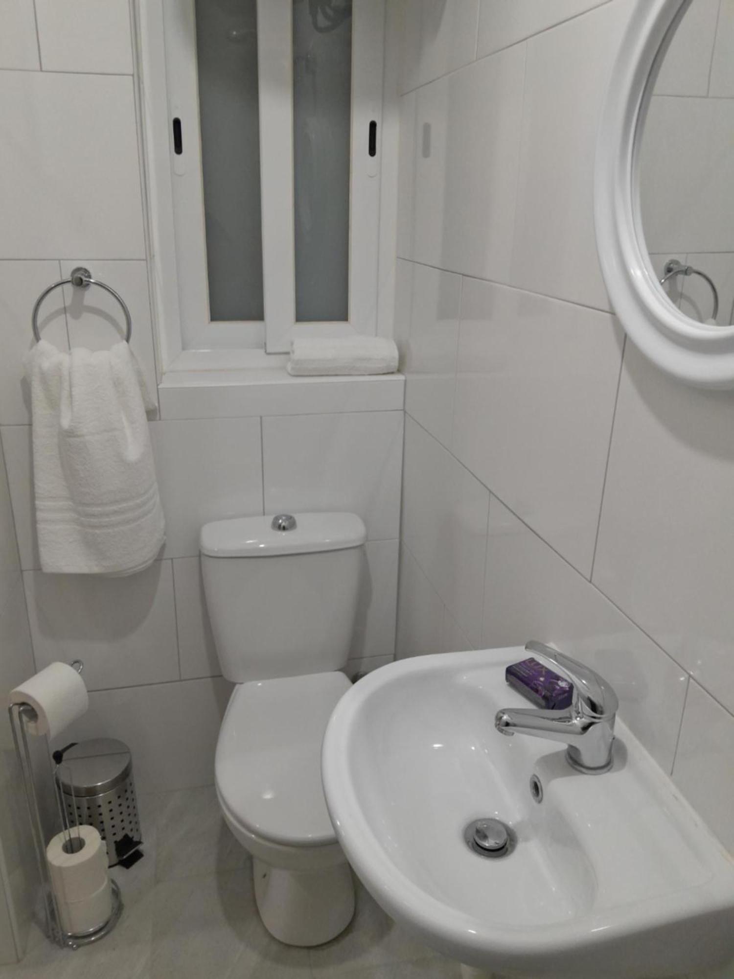Limestone Sun Suites 斯利马 客房 照片